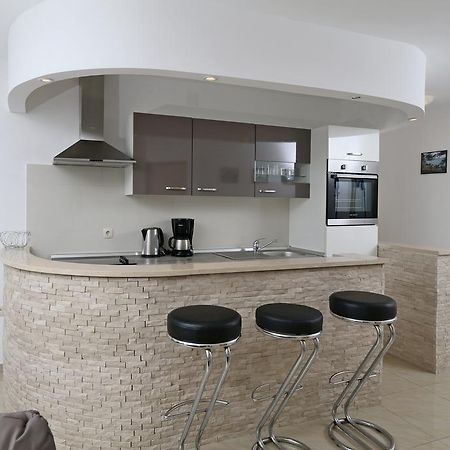 Apartments Intiv Malinska Kültér fotó